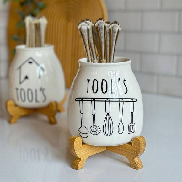 ELEGANT PORCELAIN SPOON REST – WITH NATURAL BAMBOO STAND