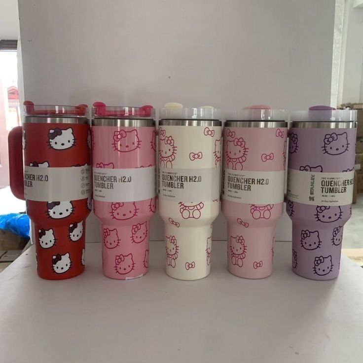 Limited Edition Stanley x Hello Kitty Quencher H2.0 Flowstate Tumbler Available in multicolor