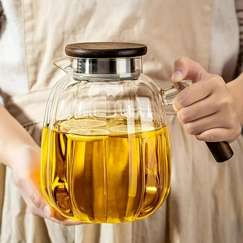 Borosilicate Glass Pitcher/ Teapot with a Wooden Lid and Handle